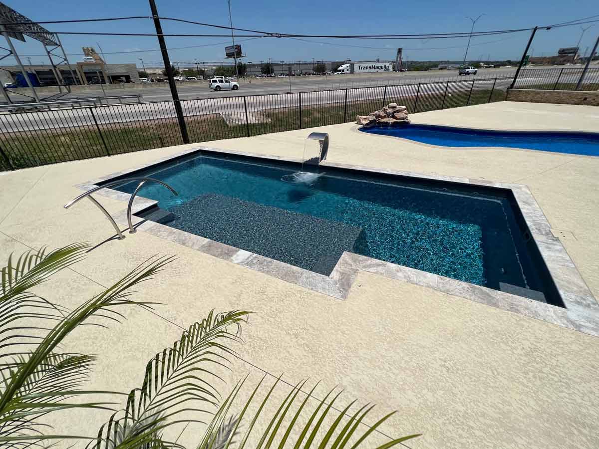 Aquamarine Pools Dynasty 30 Model fiberglass pool by AVIVA Pools from