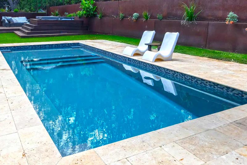 AVIVA Pools Ovation rectangle fiberglass pool from AquaPools