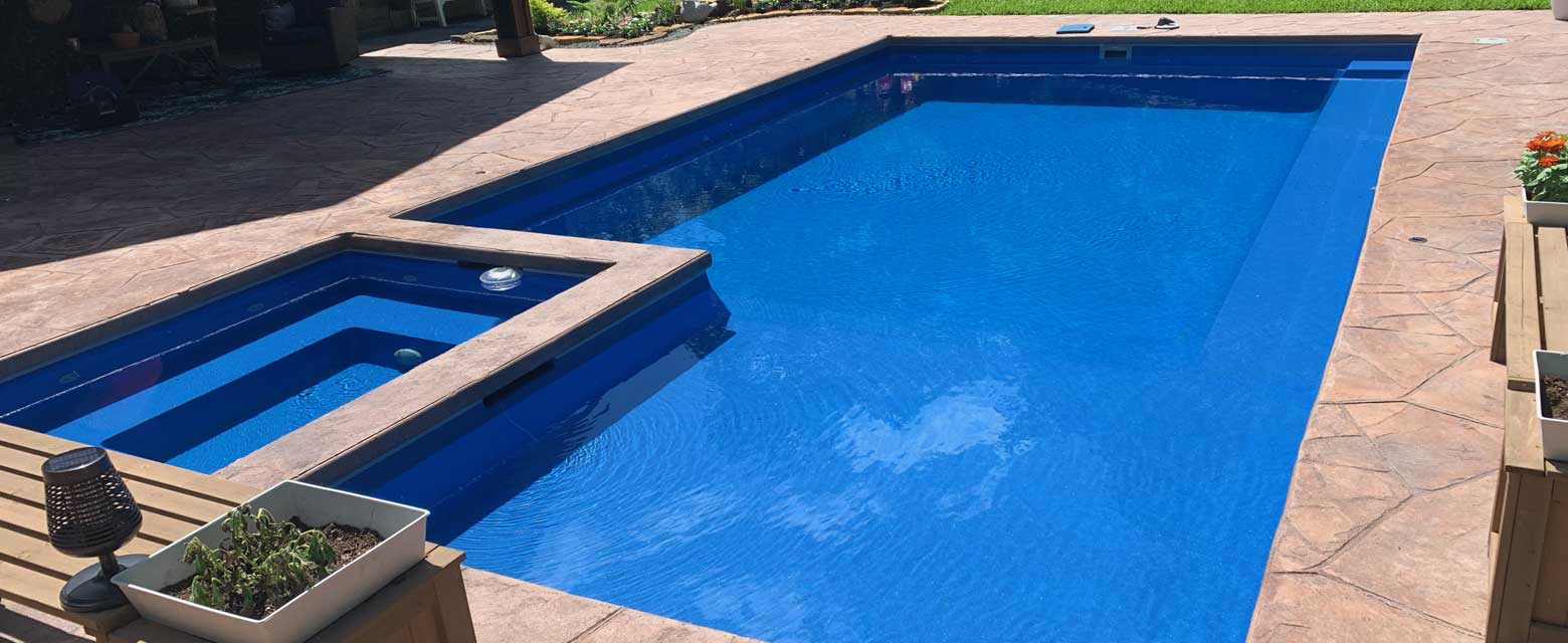 Intrigue 30 model from AVIVA Pools