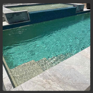 Chic 40 fiberglass pool by AquaPools
