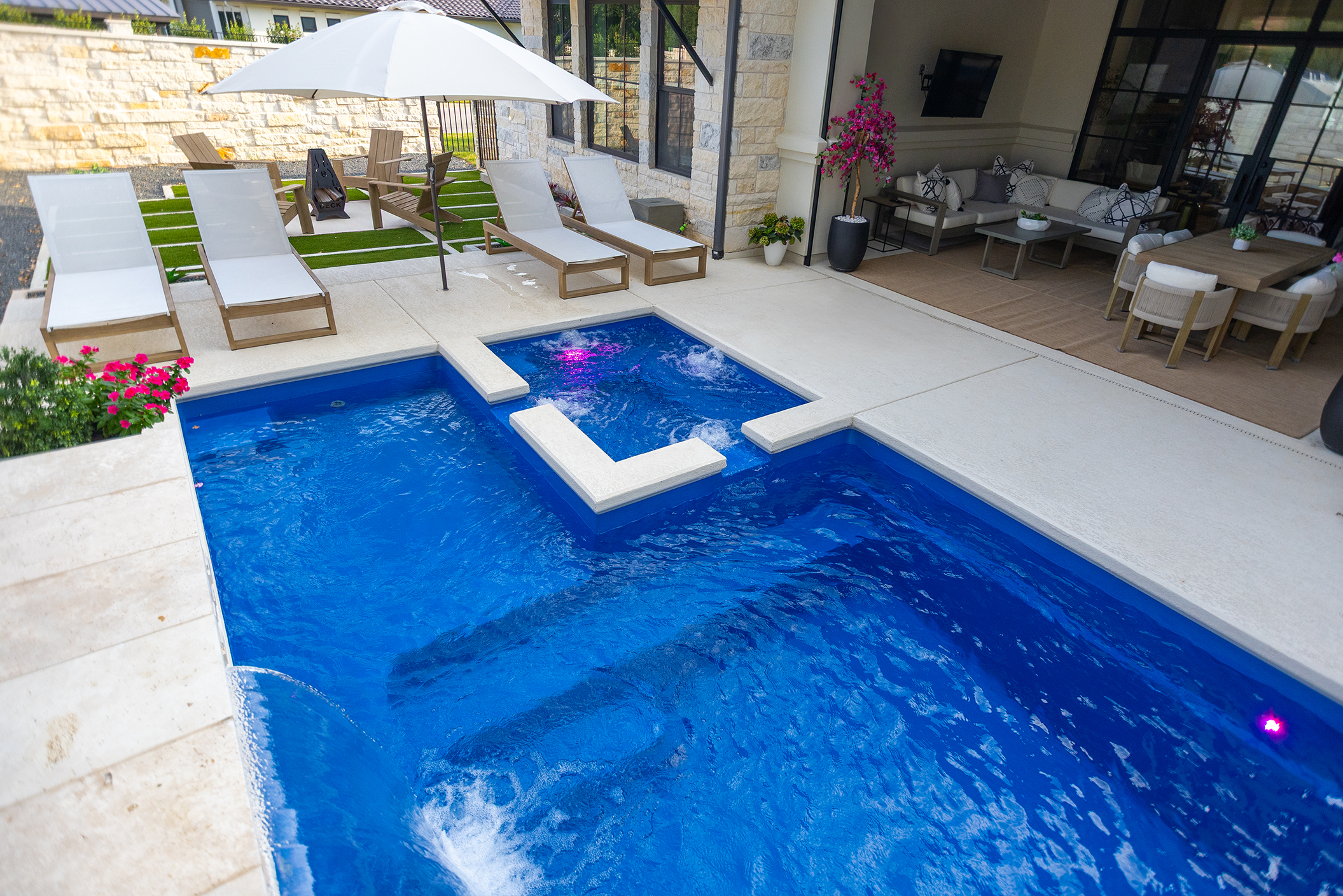 Hill Country Pool Builder