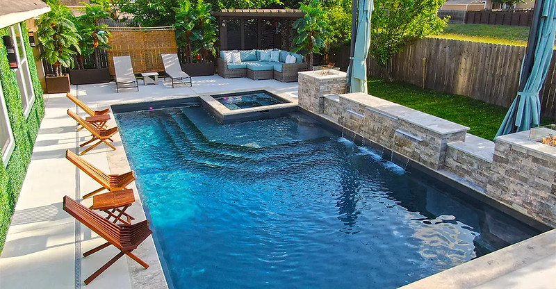 AquaPools-fiberglass-swimming-pool-builder-Louisiana