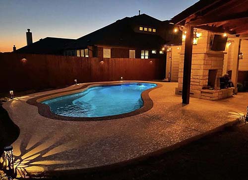 Installer best swimming pool builder Hidden Glen, Texas 78681. Contractor fiberglass pools Leander, Tx. 78641 with special affordable prices.