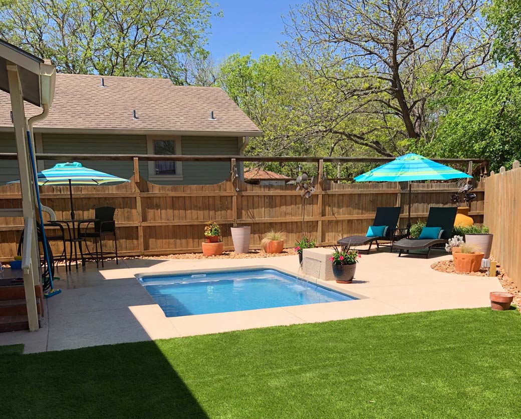 Aqua Pools design contractor in ground pool Corpus Christi, Tx. Discount special prices fiberglass pools Portland Texas with monthly specials.