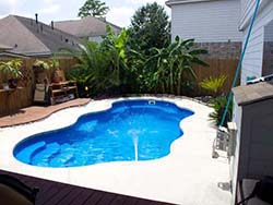 Aquapools best contractors inground pool builder Arlington, Tx 76005. Install companies top fiberglass pools 75013 with affordable prices.