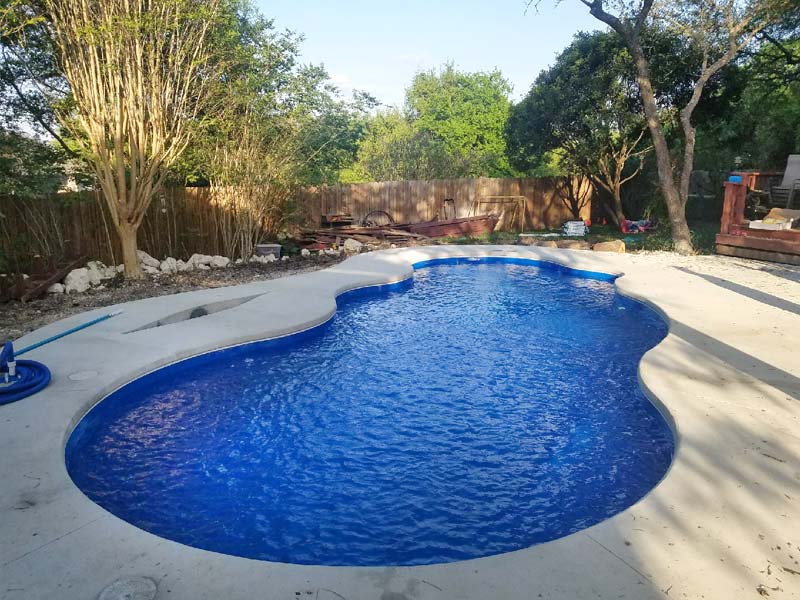 Aquamarine Pools of DFW Fiberglass Pool Builder and for Dallas, Fort