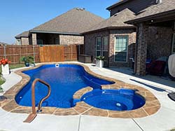 Aquamrine design build company swimming pool Northern Heights, Texas. Install contractor inground fiberglass pools Marion, Tx. 78124 with special cost prices.
