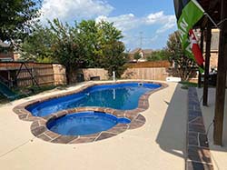 Aquapools build installcompany swimming in ground pool Oak Creek, Texas 78251. Design contractor above ground fiberglass pool Oakwood, Tx. 78248.