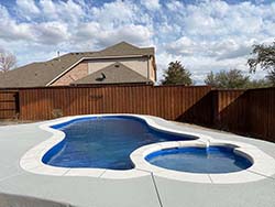 Prefab concrete contractor inground fiberglass pools Saspamco, Texas. Martindale swimming pool design, build, and install companies discount prices.