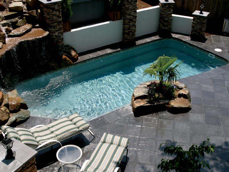 Gulf Shore installation Aquamarine fiberglass pools Houston, Texas 77092. Design build contractors inground pool near me at discount prices.