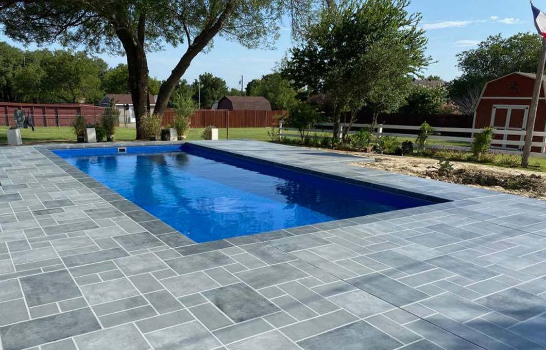 Aviva Pools Voge fiberglass inground pool